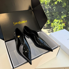 G013顶级品质Saint Laurent / 圣罗兰新款单鞋尖头高跟鞋YSL姐姐的美丽尤物高跟鞋 又是人间圣罗兰 Ro G013顶级品质Saint Laurent / 圣罗兰新款单鞋尖头高跟鞋YSL姐姐的美丽尤物高跟鞋 又是人间圣罗兰 Ro