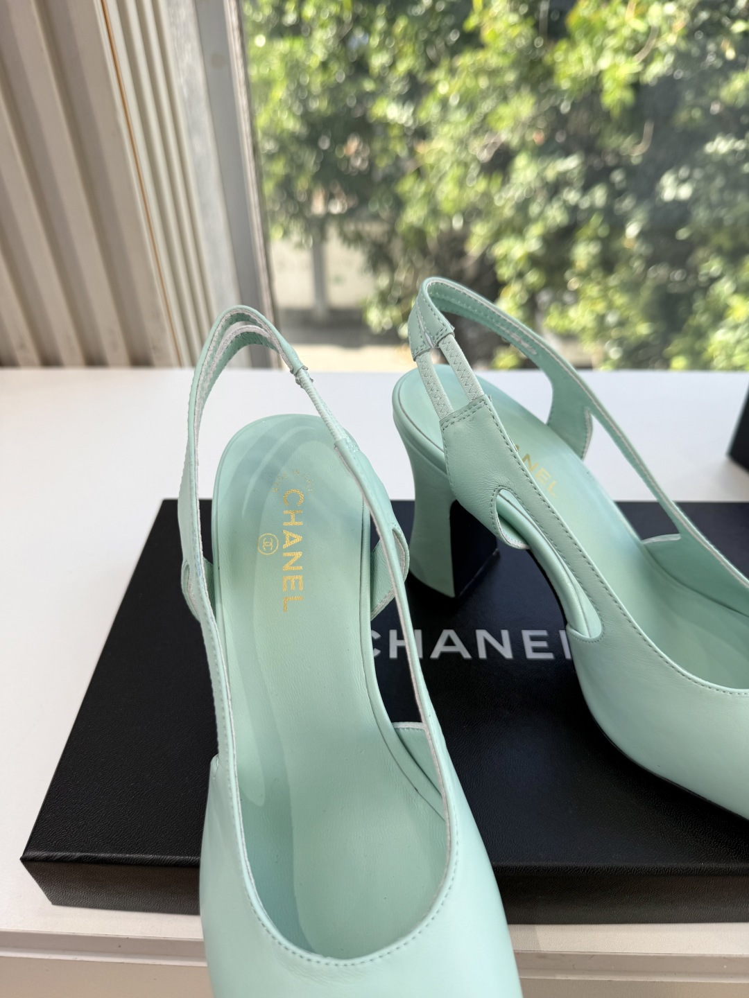 G238所见即所得代购级CHANE*2026小香奈儿爆品玛丽珍包头单鞋凉鞋 妥妥的自留款!!比经典款Slingback舒 G238所见即所得代购级CHANE*2026小香奈儿爆品玛丽珍包头单鞋凉鞋 妥妥的自留款!!比经典款Slingback舒