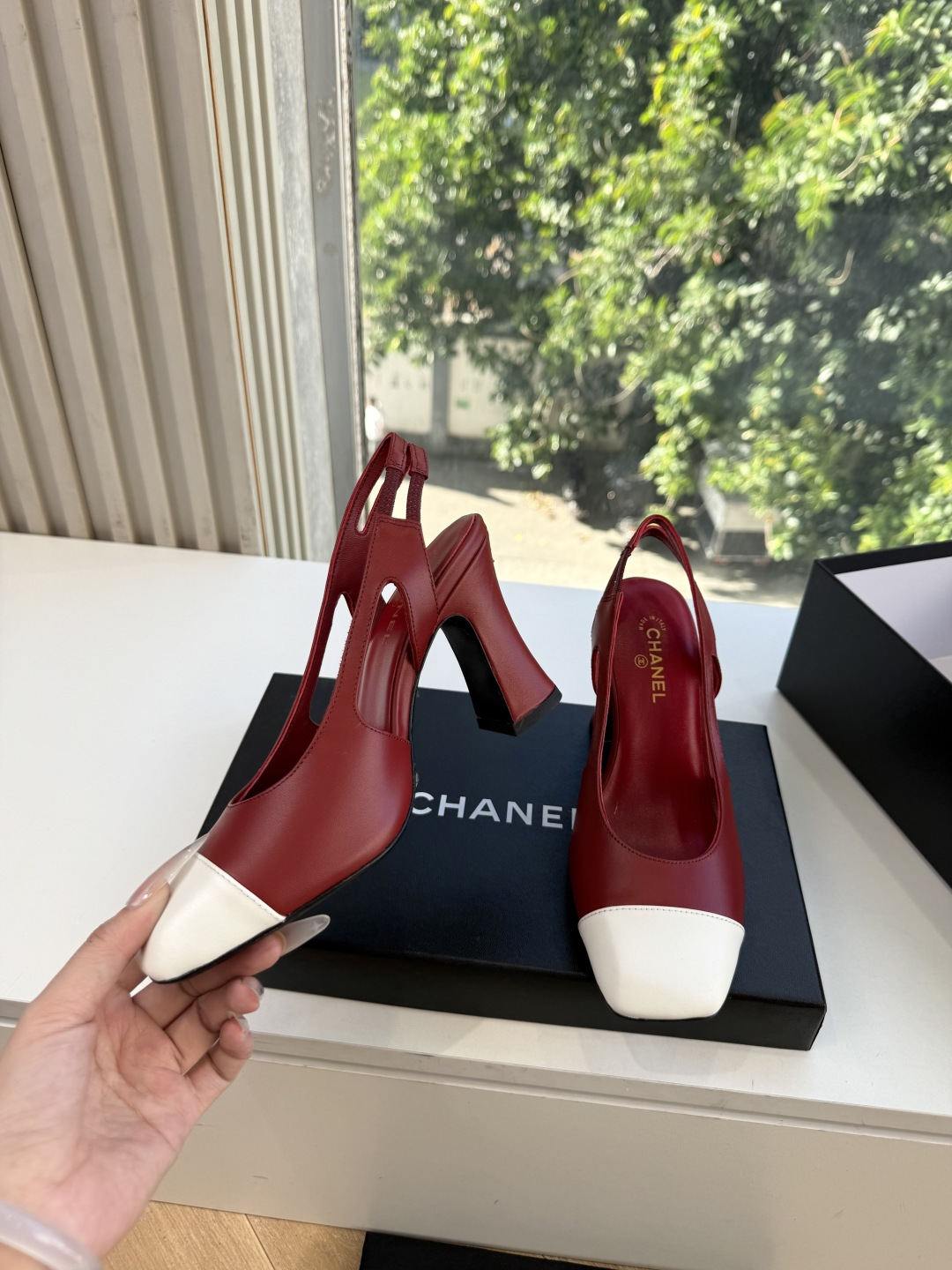 G238所见即所得代购级CHANE*2026小香奈儿爆品玛丽珍包头单鞋凉鞋 妥妥的自留款!!比经典款Slingback舒 G238所见即所得代购级CHANE*2026小香奈儿爆品玛丽珍包头单鞋凉鞋 妥妥的自留款!!比经典款Slingback舒