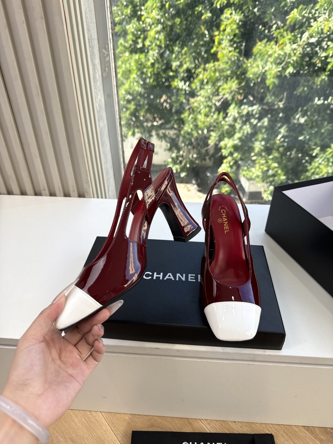 G238所见即所得代购级CHANE*2026小香奈儿爆品玛丽珍包头单鞋凉鞋 妥妥的自留款！！比经典款Slingback舒