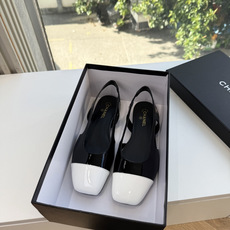 G238所见即所得代购级CHANE*2026小香奈儿爆品玛丽珍包头单鞋凉鞋 妥妥的自留款!!比经典款Slingback舒 G238所见即所得代购级CHANE*2026小香奈儿爆品玛丽珍包头单鞋凉鞋 妥妥的自留款!!比经典款Slingback舒