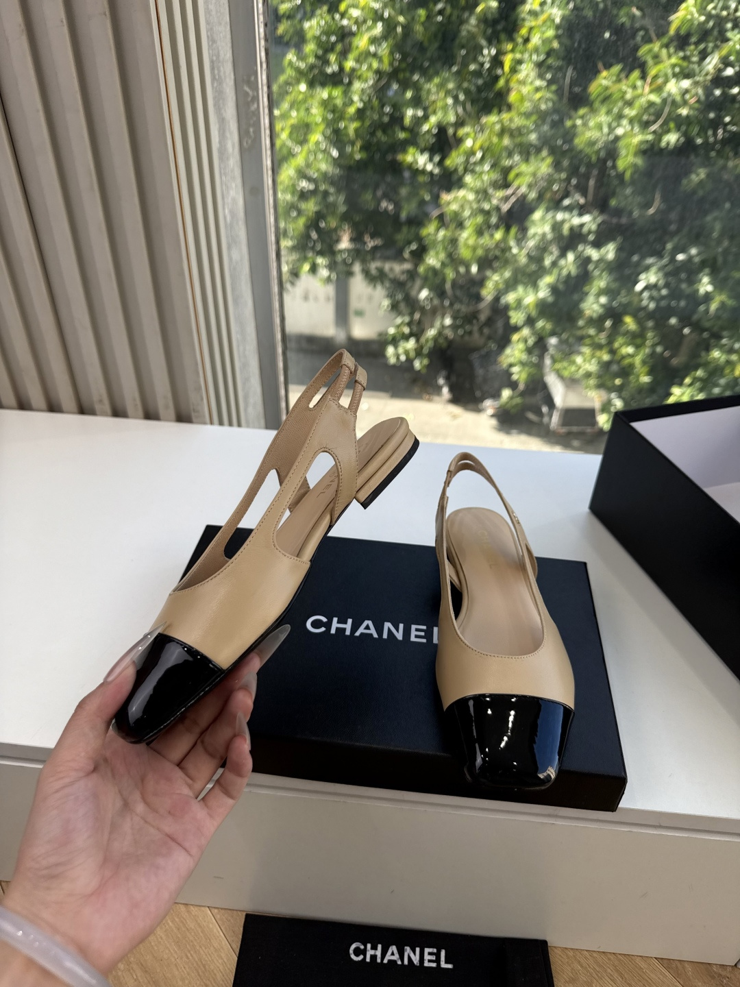 G238所见即所得代购级CHANE*2026小香奈儿爆品玛丽珍包头单鞋凉鞋 妥妥的自留款！！比经典款Slingback舒