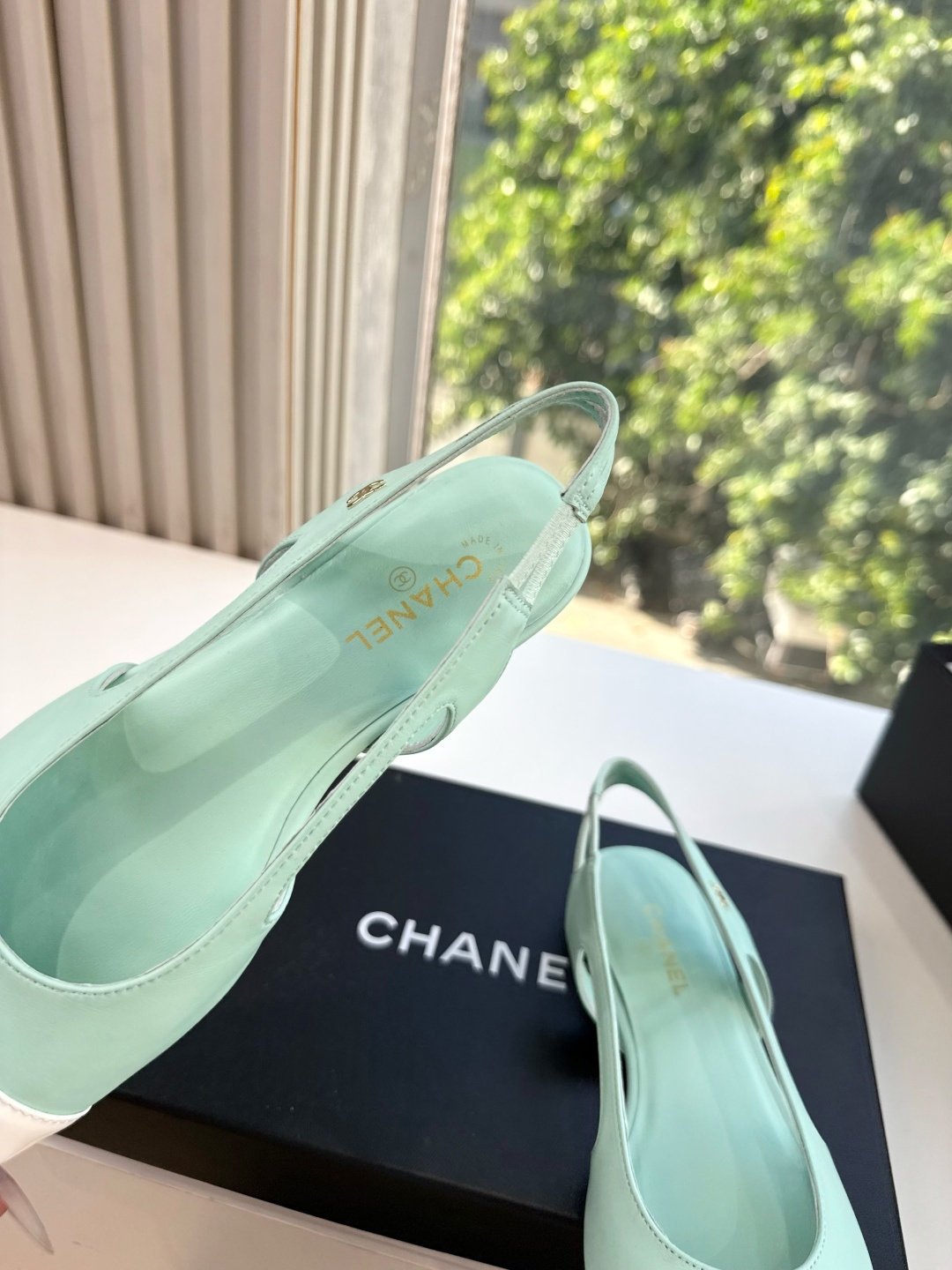 G238所见即所得代购级CHANE*2026小香奈儿爆品玛丽珍包头单鞋凉鞋 妥妥的自留款！！比经典款Slingback舒