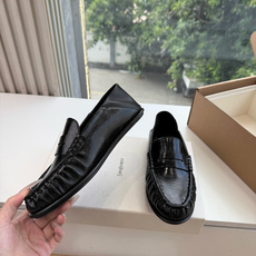 G288隐形内增高Saint Lauren*YSL圣罗兰新品YSL情侣系列乐福鞋小logo乐福鞋半拖标志性的小logo是 G288隐形内增高Saint Lauren*YSL圣罗兰新品YSL情侣系列乐福鞋小logo乐福鞋半拖标志性的小logo是