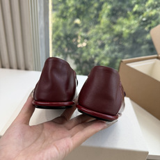 G288隐形内增高Saint Lauren*YSL圣罗兰新品YSL情侣系列乐福鞋小logo乐福鞋半拖标志性的小logo是 G288隐形内增高Saint Lauren*YSL圣罗兰新品YSL情侣系列乐福鞋小logo乐福鞋半拖标志性的小logo是