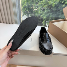 G288隐形内增高Saint Lauren*YSL圣罗兰新品YSL情侣系列乐福鞋小logo乐福鞋半拖标志性的小logo是 G288隐形内增高Saint Lauren*YSL圣罗兰新品YSL情侣系列乐福鞋小logo乐福鞋半拖标志性的小logo是