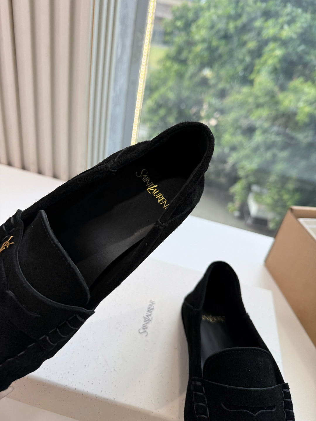 G288隐形内增高Saint Lauren*YSL圣罗兰新品YSL情侣系列乐福鞋小logo乐福鞋半拖标志性的小logo是 G288隐形内增高Saint Lauren*YSL圣罗兰新品YSL情侣系列乐福鞋小logo乐福鞋半拖标志性的小logo是