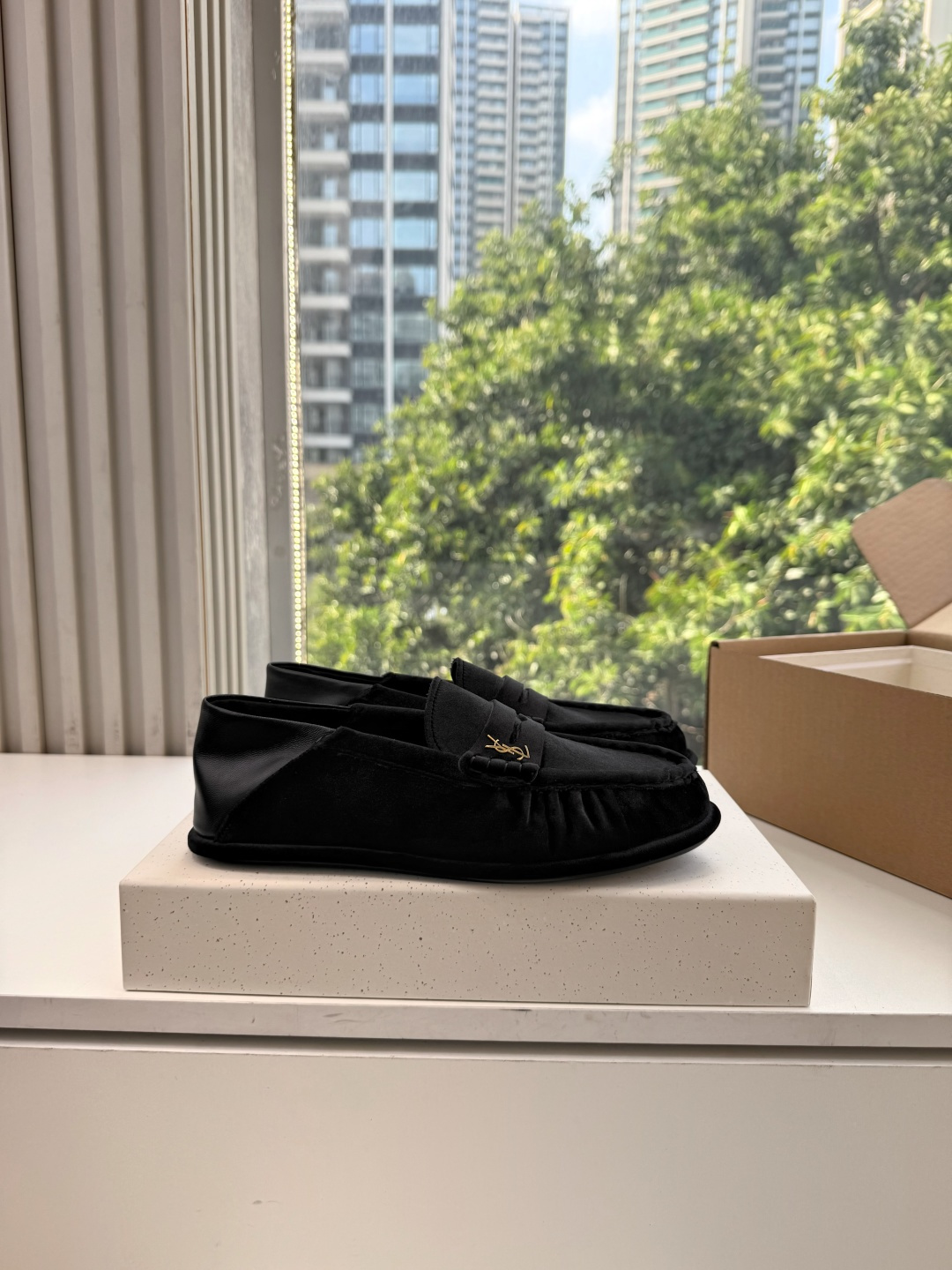 G288隐形内增高Saint Lauren*YSL圣罗兰新品YSL情侣系列乐福鞋小logo乐福鞋半拖标志性的小logo是