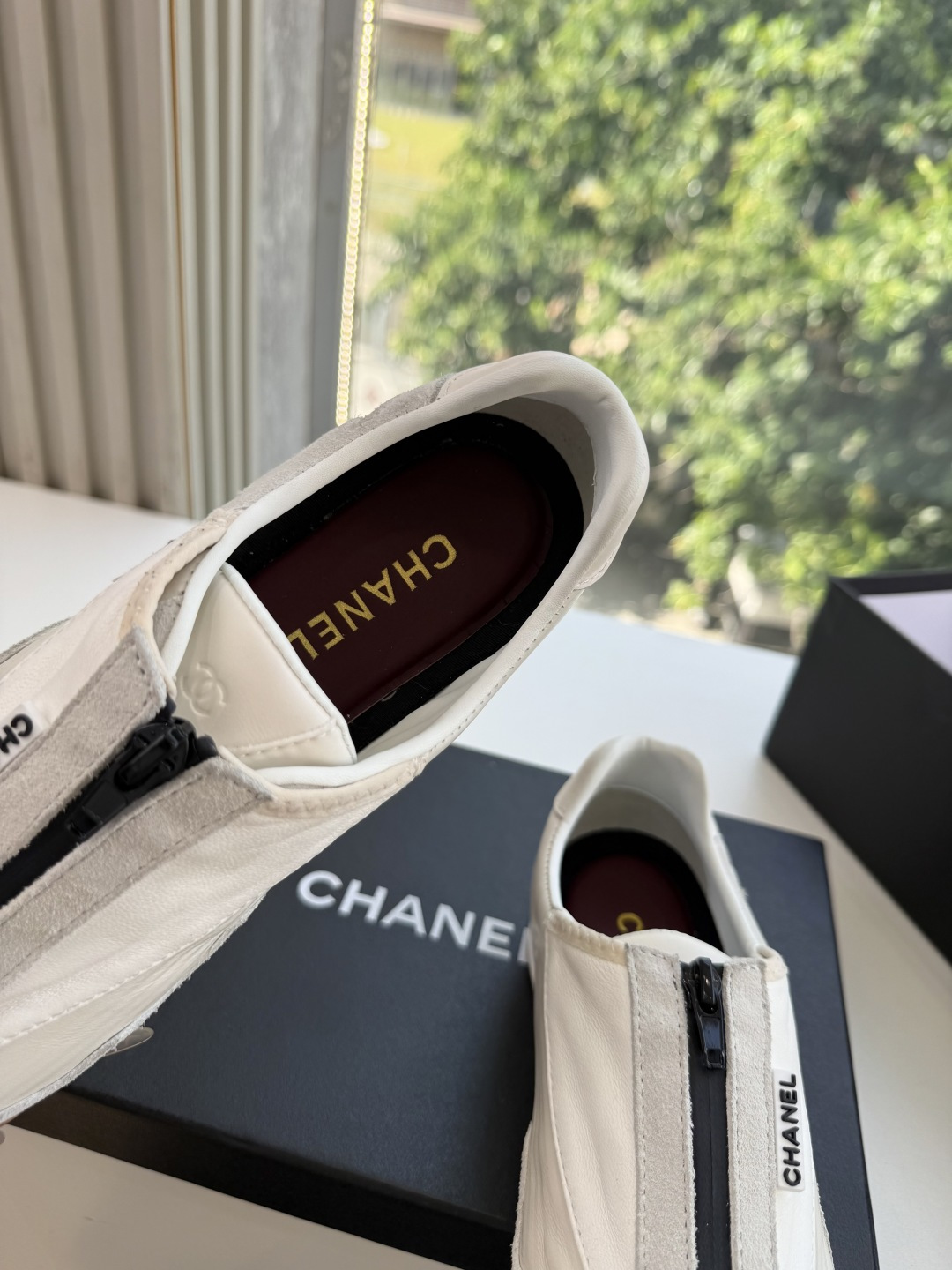 G059顶级品质CHANEL小香奈儿 度假款新鞋型休闲鞋一双运动舒适的鞋子能给自己减少脚下的劳累，新款Very 百搭 不