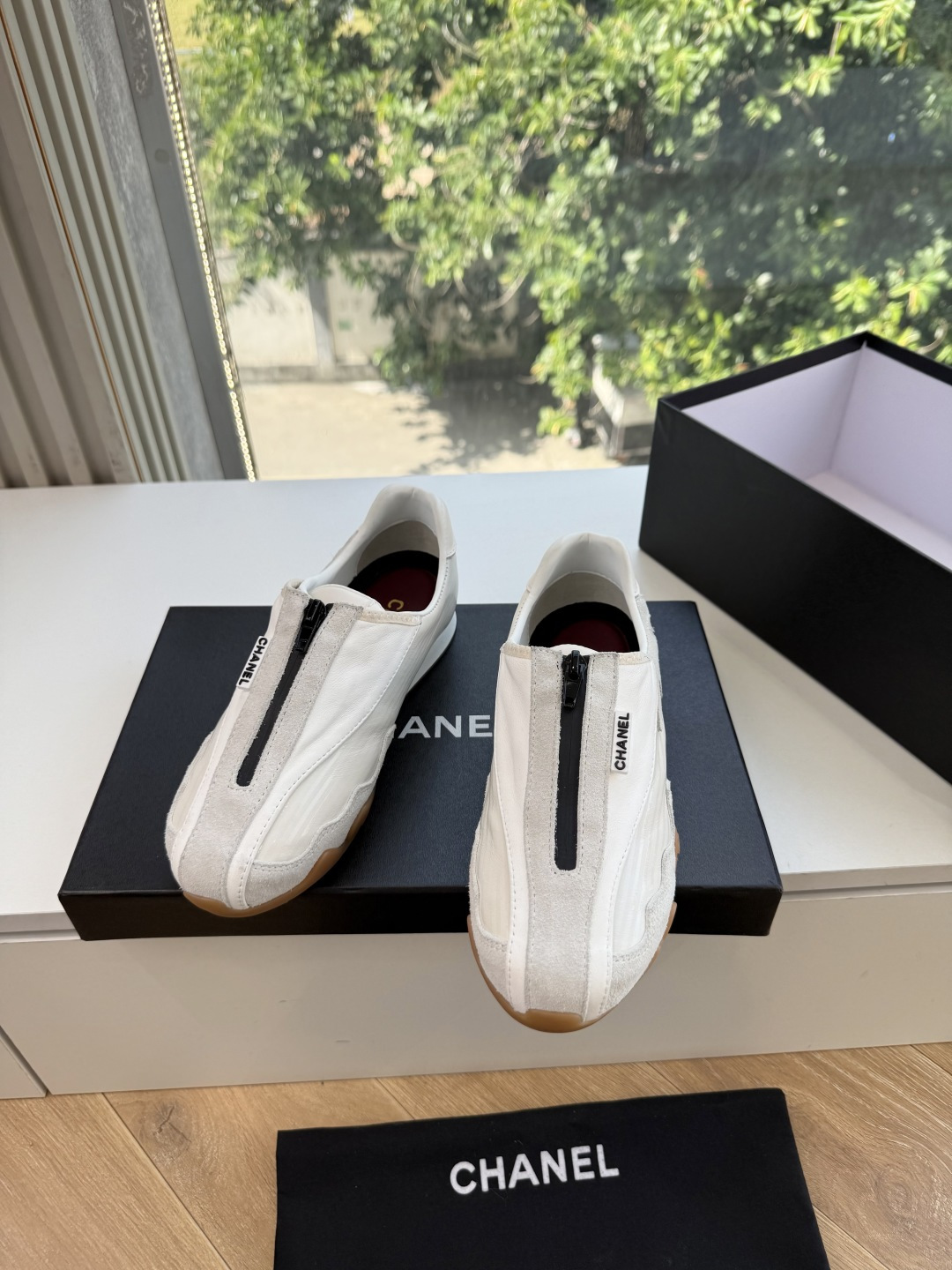 G059顶级品质CHANEL小香奈儿 度假款新鞋型休闲鞋一双运动舒适的鞋子能给自己减少脚下的劳累，新款Very 百搭 不