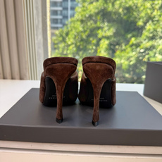 G289所见即所得Balenciag巴黎世家芭蕾高跟单鞋舞鞋巴黎世家非常经典的设计,高跟鞋非常性感,搭配狂野自我!不羁风 G289所见即所得Balenciag巴黎世家芭蕾高跟单鞋舞鞋巴黎世家非常经典的设计,高跟鞋非常性感,搭配狂野自我!不羁风