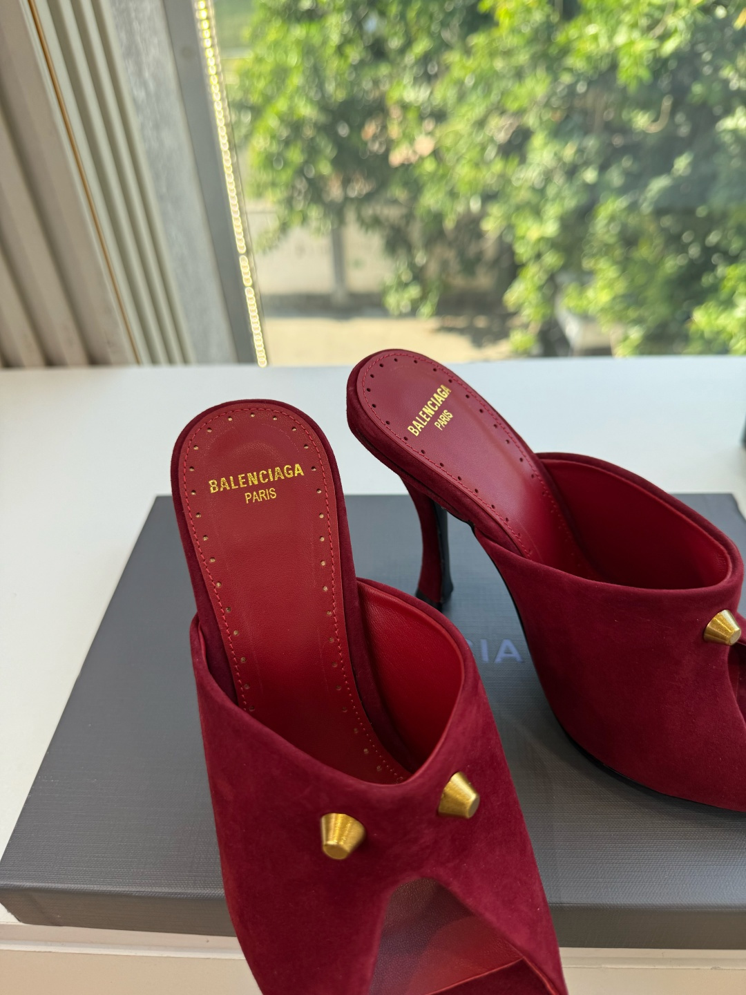 G289所见即所得Balenciag巴黎世家芭蕾高跟单鞋舞鞋巴黎世家非常经典的设计,高跟鞋非常性感,搭配狂野自我!不羁风 G289所见即所得Balenciag巴黎世家芭蕾高跟单鞋舞鞋巴黎世家非常经典的设计,高跟鞋非常性感,搭配狂野自我!不羁风