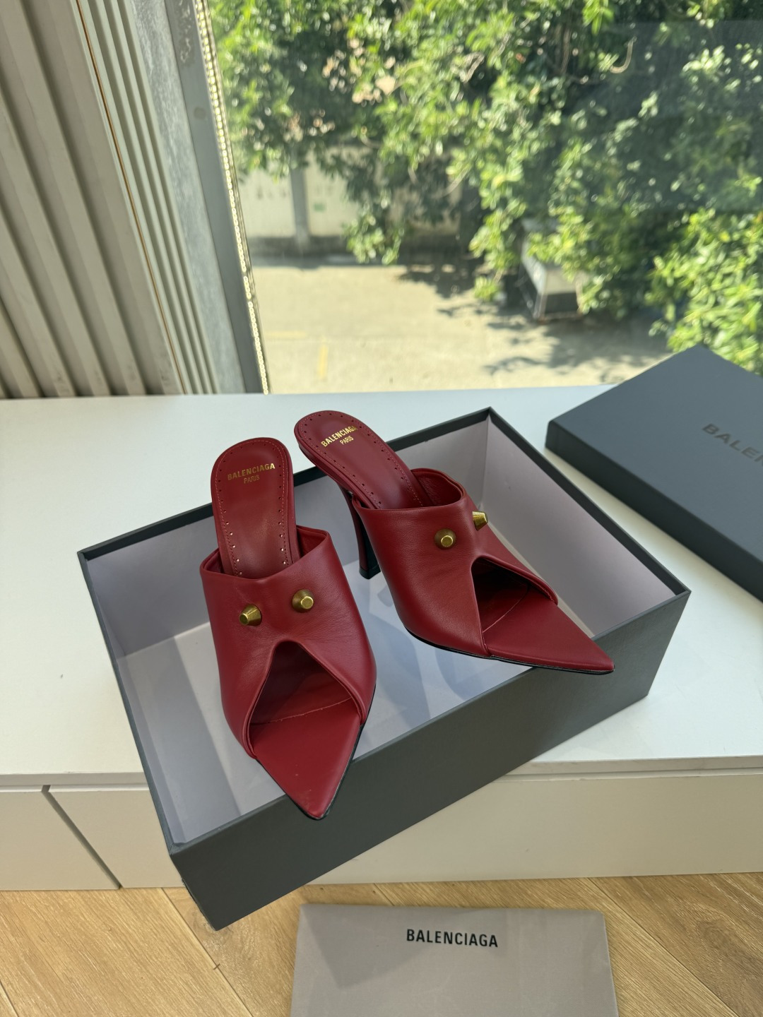 G289所见即所得Balenciag巴黎世家芭蕾高跟单鞋舞鞋巴黎世家非常经典的设计,高跟鞋非常性感,搭配狂野自我!不羁风 G289所见即所得Balenciag巴黎世家芭蕾高跟单鞋舞鞋巴黎世家非常经典的设计,高跟鞋非常性感,搭配狂野自我!不羁风