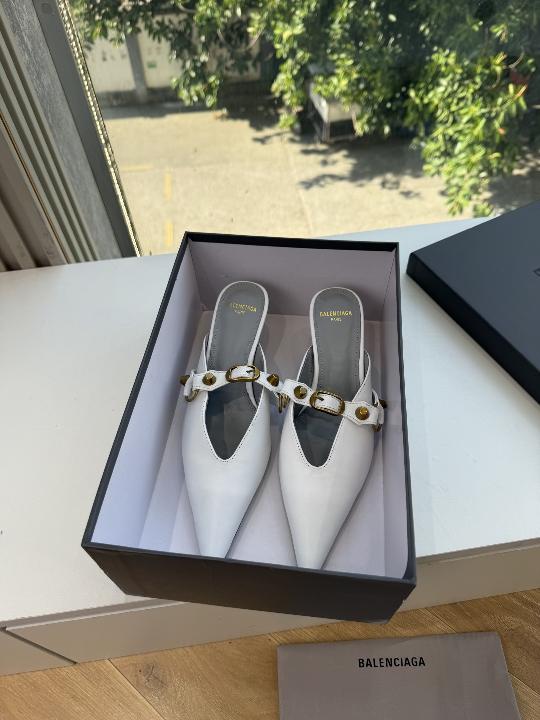 G289所见即所得Balenciag巴黎世家芭蕾高跟单鞋舞鞋巴黎世家非常经典的设计，高跟鞋非常性感，搭配狂野自我！不羁风
