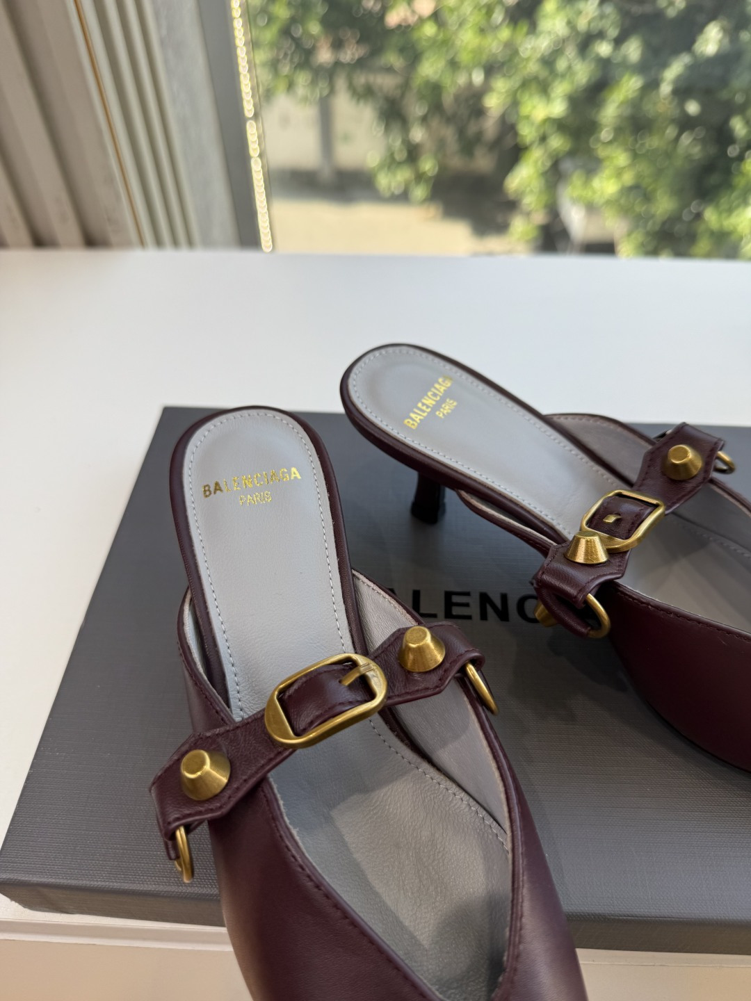 G289所见即所得Balenciag巴黎世家芭蕾高跟单鞋舞鞋巴黎世家非常经典的设计，高跟鞋非常性感，搭配狂野自我！不羁风