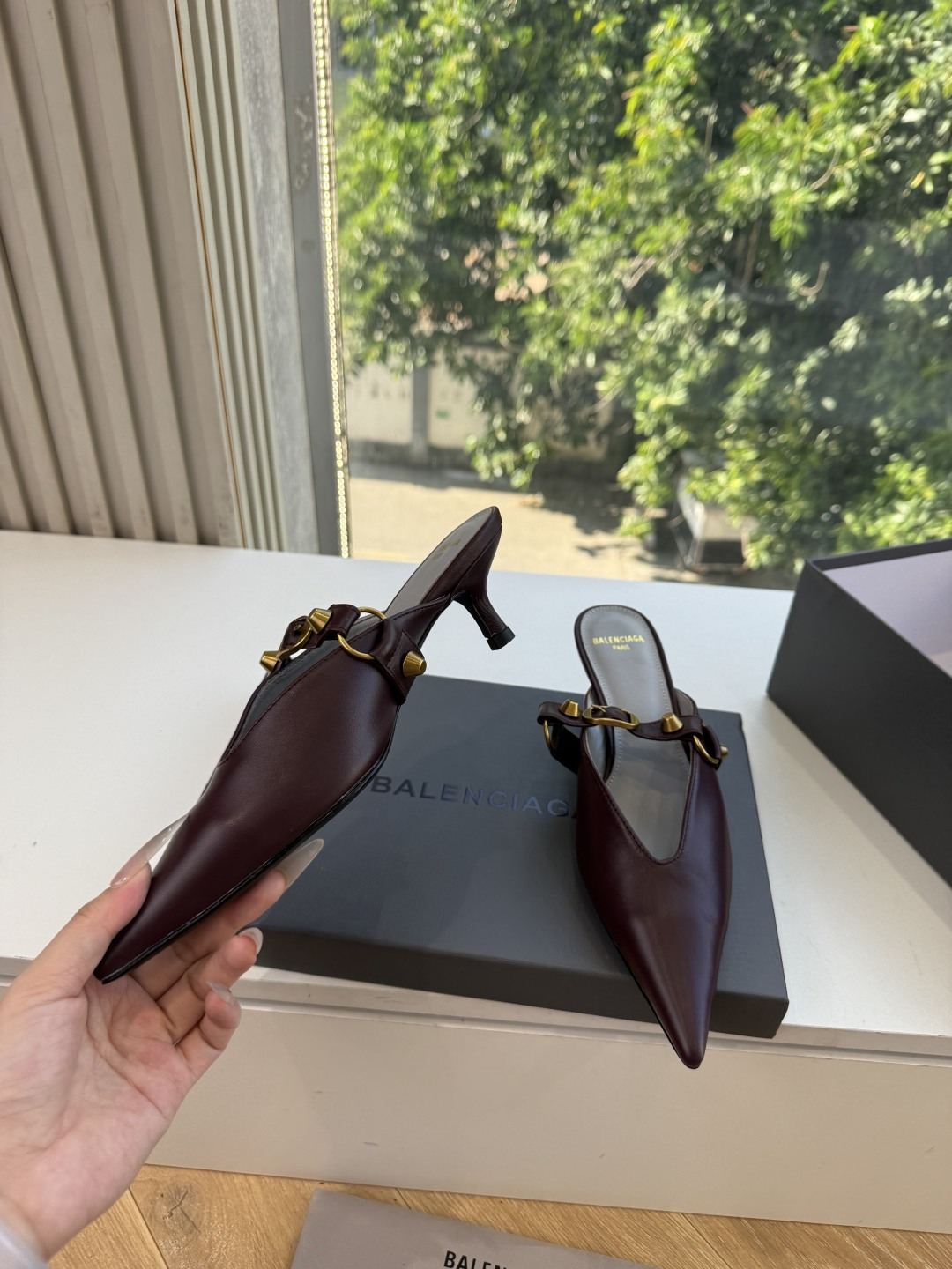 G289所见即所得Balenciag巴黎世家芭蕾高跟单鞋舞鞋巴黎世家非常经典的设计，高跟鞋非常性感，搭配狂野自我！不羁风