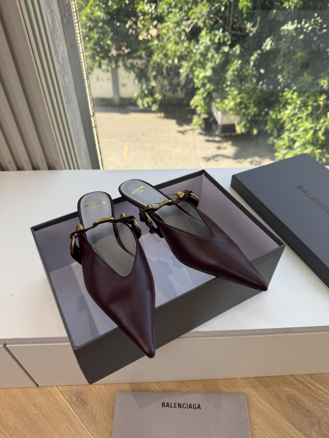 G289所见即所得Balenciag巴黎世家芭蕾高跟单鞋舞鞋巴黎世家非常经典的设计，高跟鞋非常性感，搭配狂野自我！不羁风