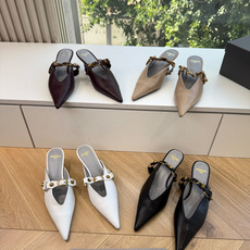 G289所见即所得Balenciag巴黎世家芭蕾高跟单鞋舞鞋巴黎世家非常经典的设计,高跟鞋非常性感,搭配狂野自我!不羁风 G289所见即所得Balenciag巴黎世家芭蕾高跟单鞋舞鞋巴黎世家非常经典的设计,高跟鞋非常性感,搭配狂野自我!不羁风