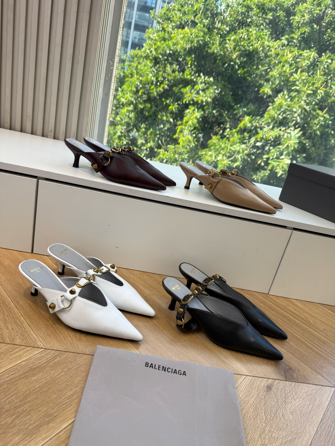 G289所见即所得Balenciag巴黎世家芭蕾高跟单鞋舞鞋巴黎世家非常经典的设计，高跟鞋非常性感，搭配狂野自我！不羁风