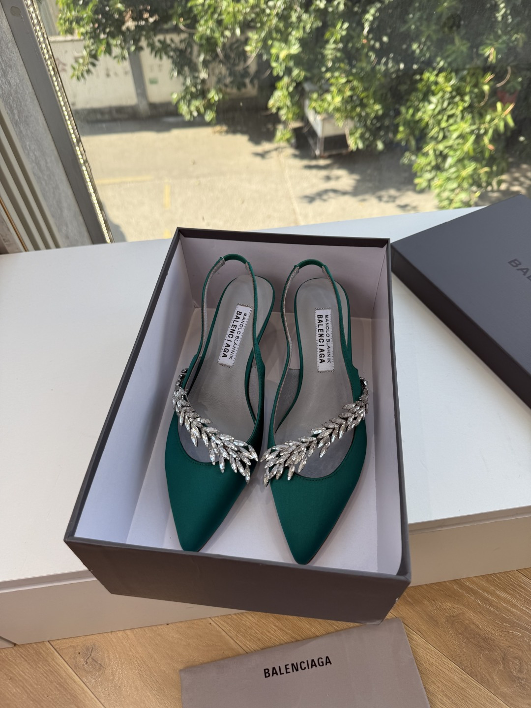 G289所见即所得Balenciag巴黎世家芭蕾高跟单鞋舞鞋巴黎世家非常经典的设计，高跟鞋非常性感，搭配狂野自我！不羁风