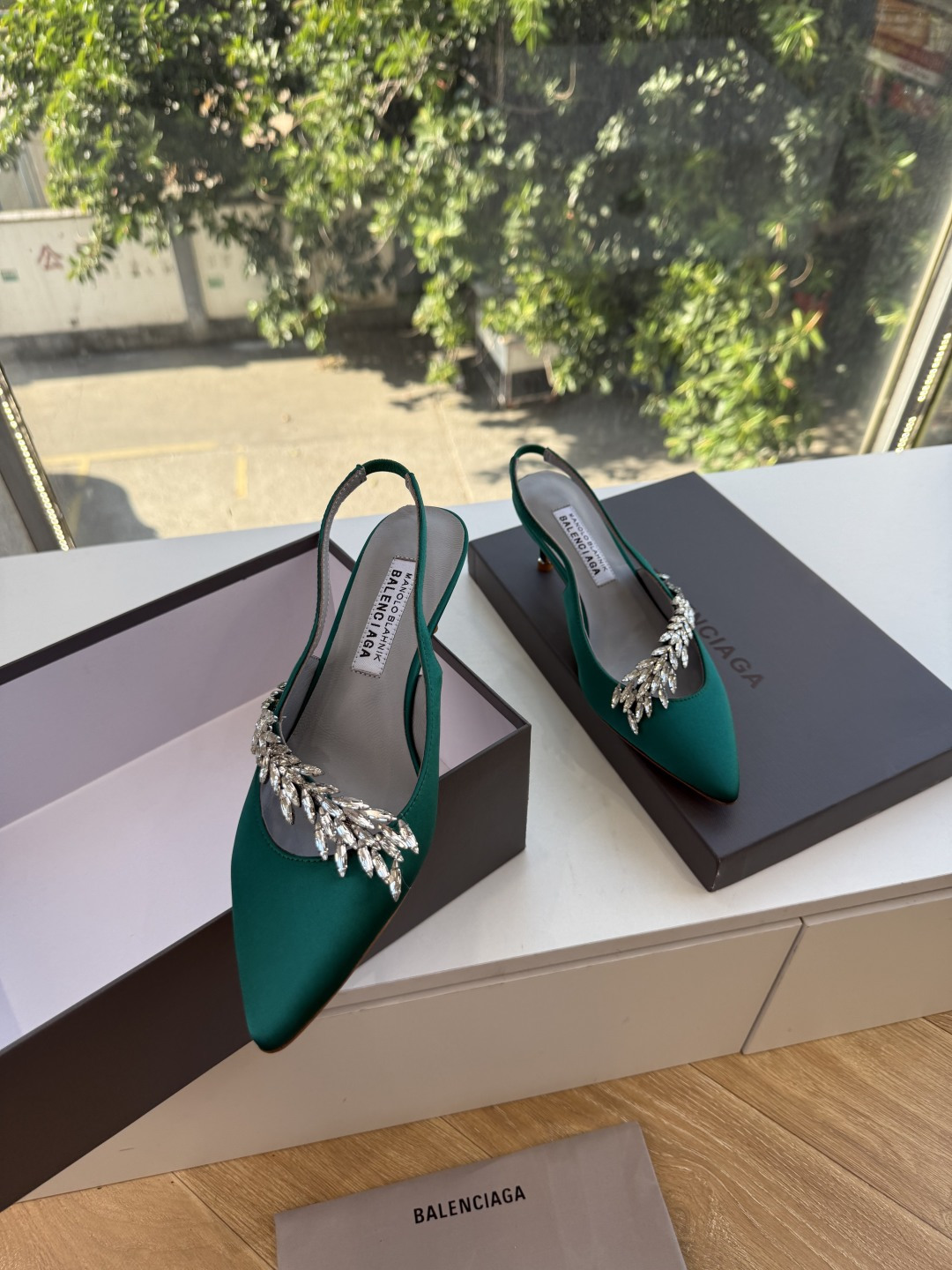 G289所见即所得Balenciag巴黎世家芭蕾高跟单鞋舞鞋巴黎世家非常经典的设计，高跟鞋非常性感，搭配狂野自我！不羁风