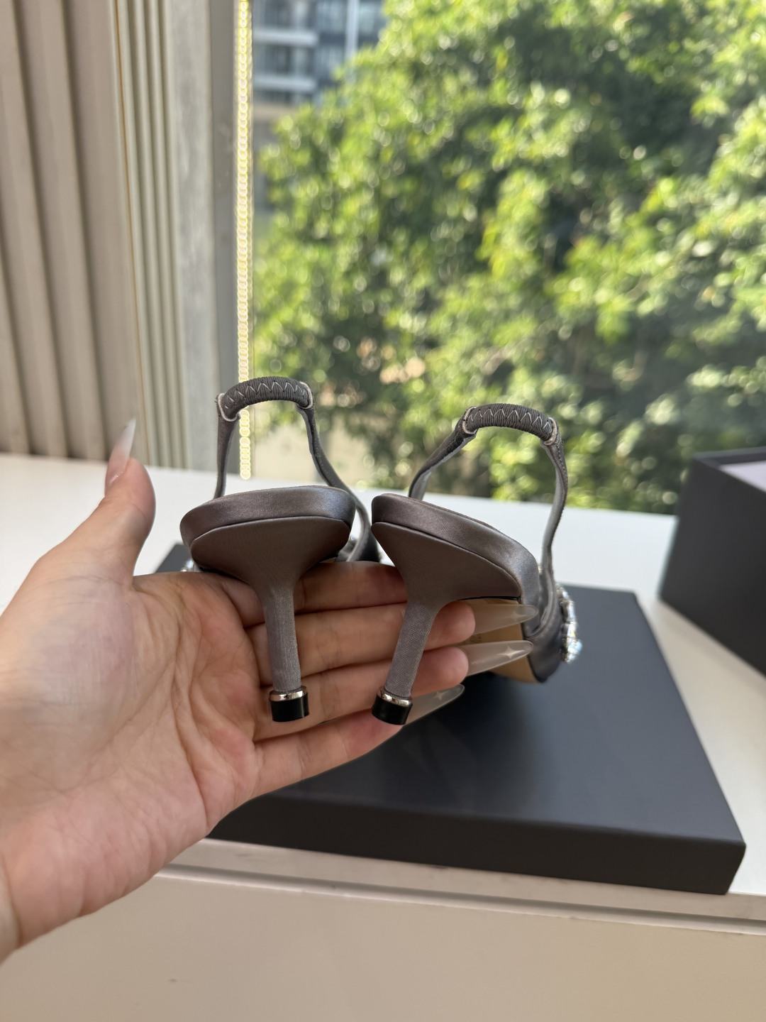 G289所见即所得Balenciag巴黎世家芭蕾高跟单鞋舞鞋巴黎世家非常经典的设计,高跟鞋非常性感,搭配狂野自我!不羁风 G289所见即所得Balenciag巴黎世家芭蕾高跟单鞋舞鞋巴黎世家非常经典的设计,高跟鞋非常性感,搭配狂野自我!不羁风