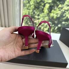 G289所见即所得Balenciag巴黎世家芭蕾高跟单鞋舞鞋巴黎世家非常经典的设计,高跟鞋非常性感,搭配狂野自我!不羁风 G289所见即所得Balenciag巴黎世家芭蕾高跟单鞋舞鞋巴黎世家非常经典的设计,高跟鞋非常性感,搭配狂野自我!不羁风