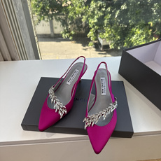 G289所见即所得Balenciag巴黎世家芭蕾高跟单鞋舞鞋巴黎世家非常经典的设计,高跟鞋非常性感,搭配狂野自我!不羁风 G289所见即所得Balenciag巴黎世家芭蕾高跟单鞋舞鞋巴黎世家非常经典的设计,高跟鞋非常性感,搭配狂野自我!不羁风