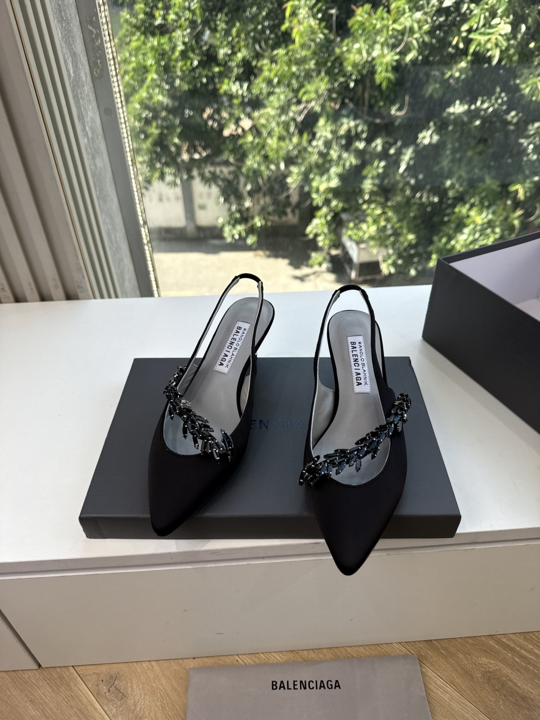 G289所见即所得Balenciag巴黎世家芭蕾高跟单鞋舞鞋巴黎世家非常经典的设计，高跟鞋非常性感，搭配狂野自我！不羁风