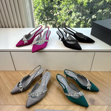 G289所见即所得Balenciag巴黎世家芭蕾高跟单鞋舞鞋巴黎世家非常经典的设计,高跟鞋非常性感,搭配狂野自我!不羁风 G289所见即所得Balenciag巴黎世家芭蕾高跟单鞋舞鞋巴黎世家非常经典的设计,高跟鞋非常性感,搭配狂野自我!不羁风
