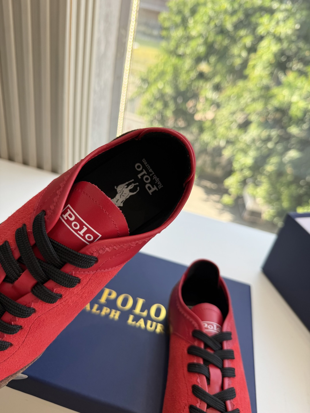 G024 Ralph Lauren 拉夫劳伦 女士拼接低帮运动鞋休闲德训鞋 超多明星时尚博主种草 阿甘鞋鞋型设计经典永不