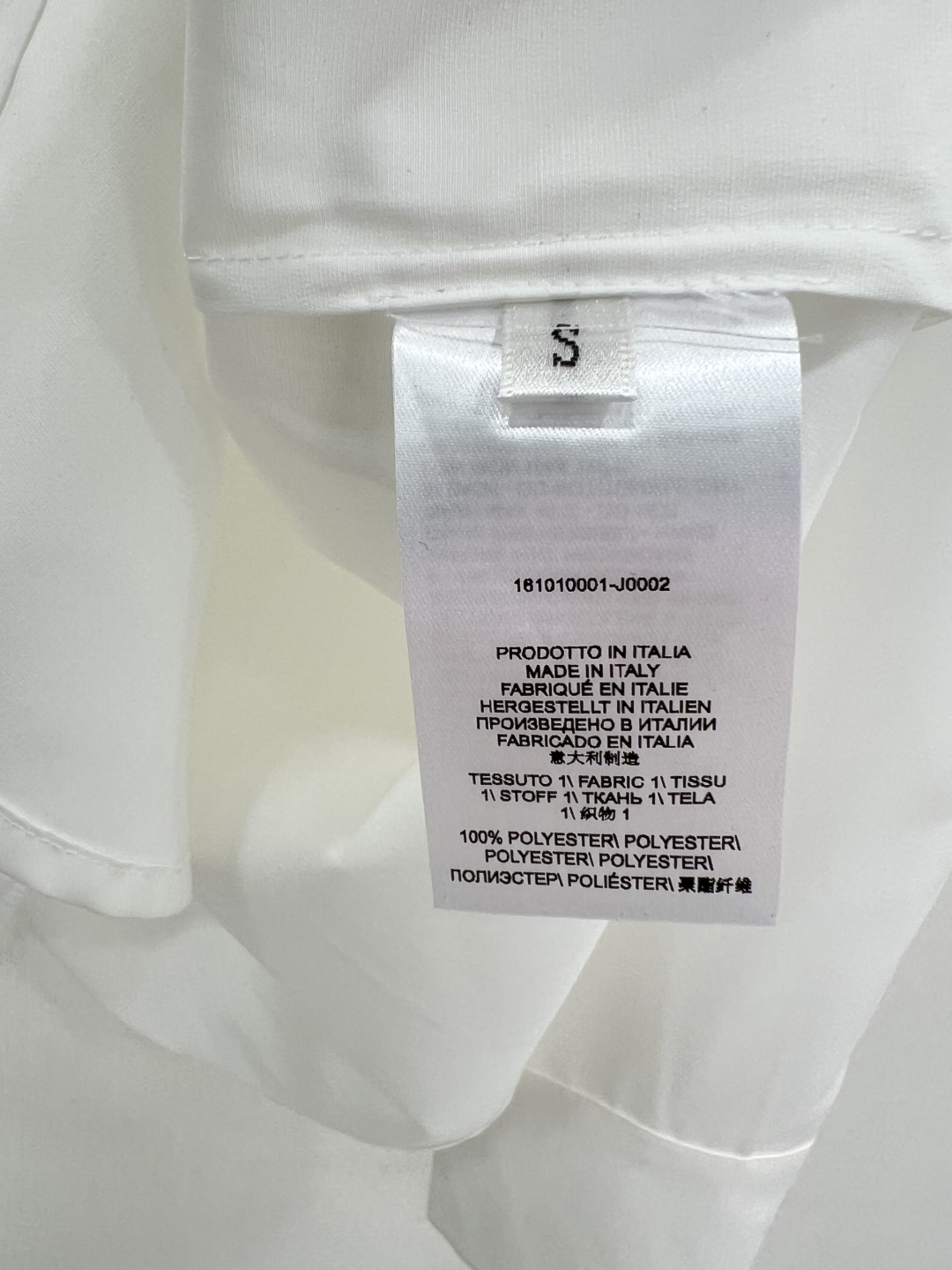 Review: A’s Convenient and Stylish Shirt-Cleaner for Easy Commuting - 图片 7
