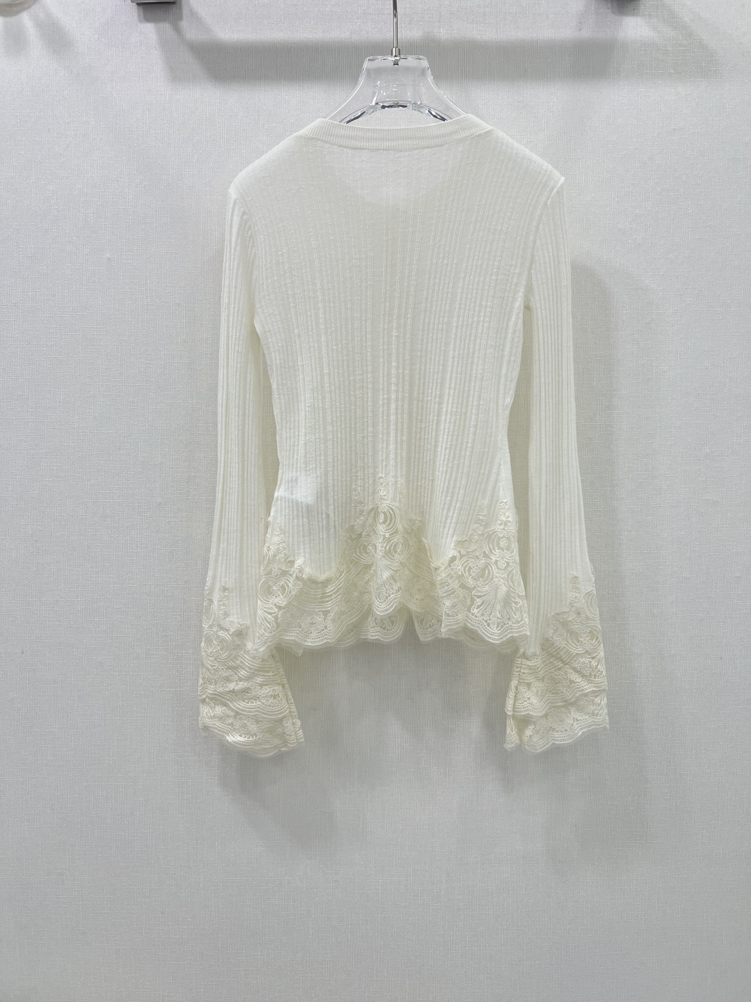 Ermanno Scervino Lace Knit Shirt with Unique Cufflink Detail - 图片 7