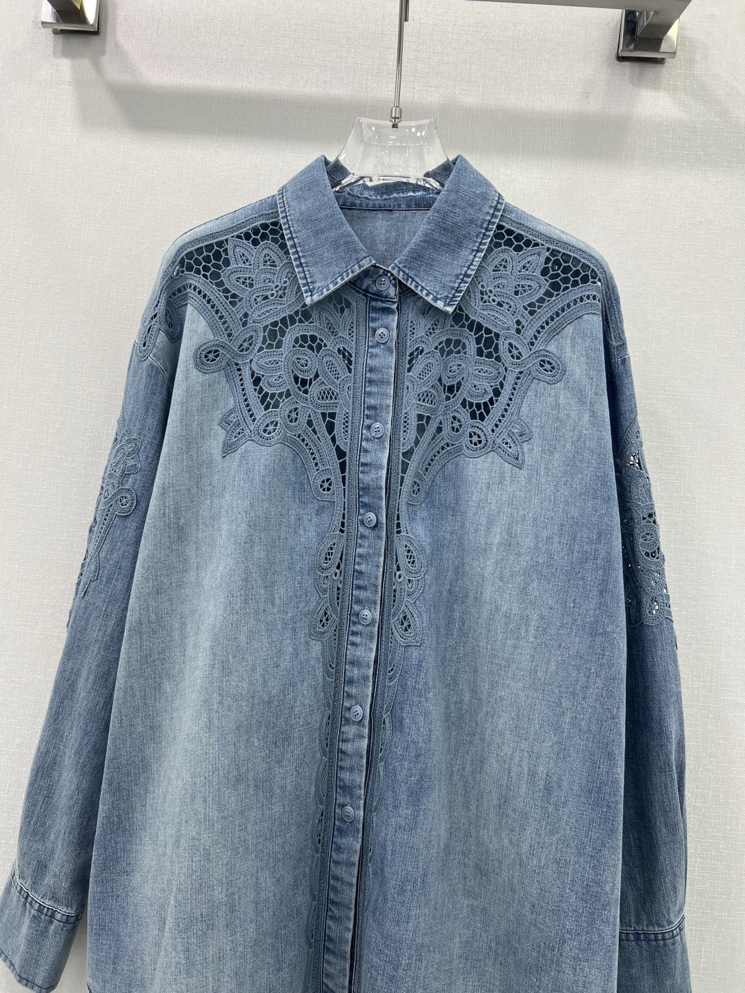 Ermanno Scervino P1047: King of Lace Slash-and-Tip Shirt with Water Embroidery - 图片 4