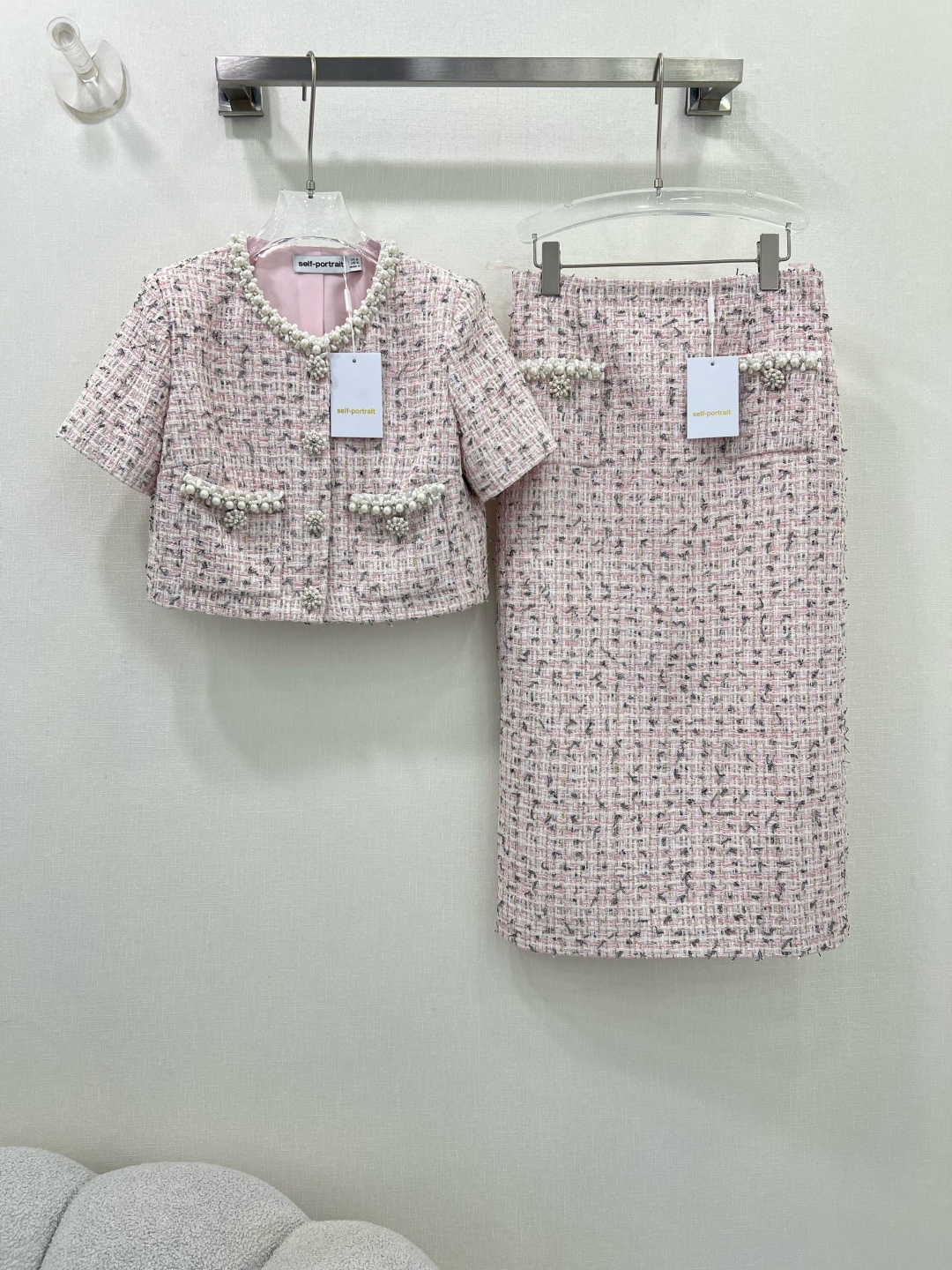 Fashion Alert: Selfportrai’s Latest P771 Stingy Dress with Tweed Details - 图片 9