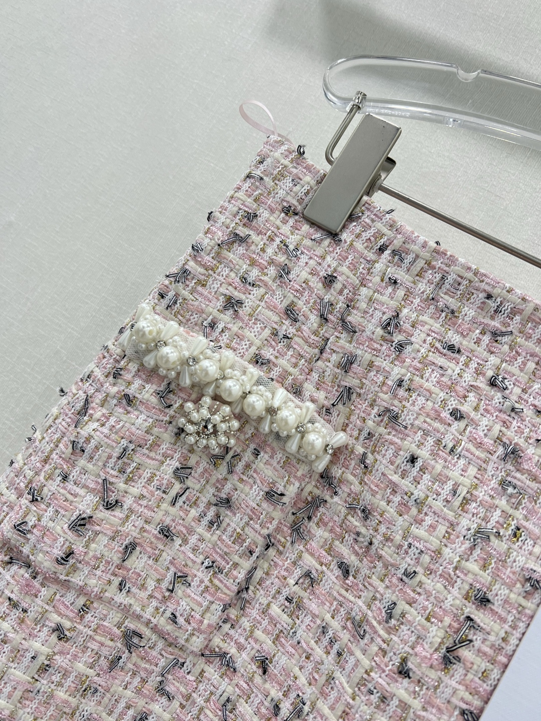 Fashion Alert: Selfportrai’s Latest P771 Stingy Dress with Tweed Details - 图片 3