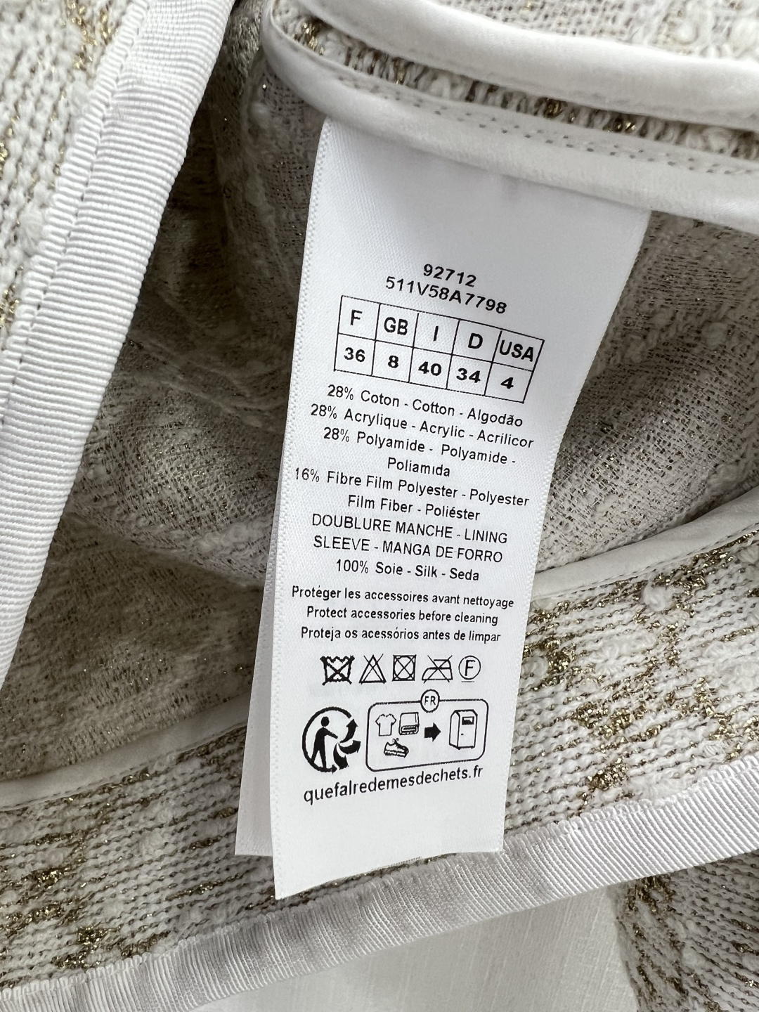 🔥🔥Dio*25新款藤格纹圆领洋装外套  定制YB进口粗纺毛呢材质  高级品相  正肩垫肩版型设计贴合身