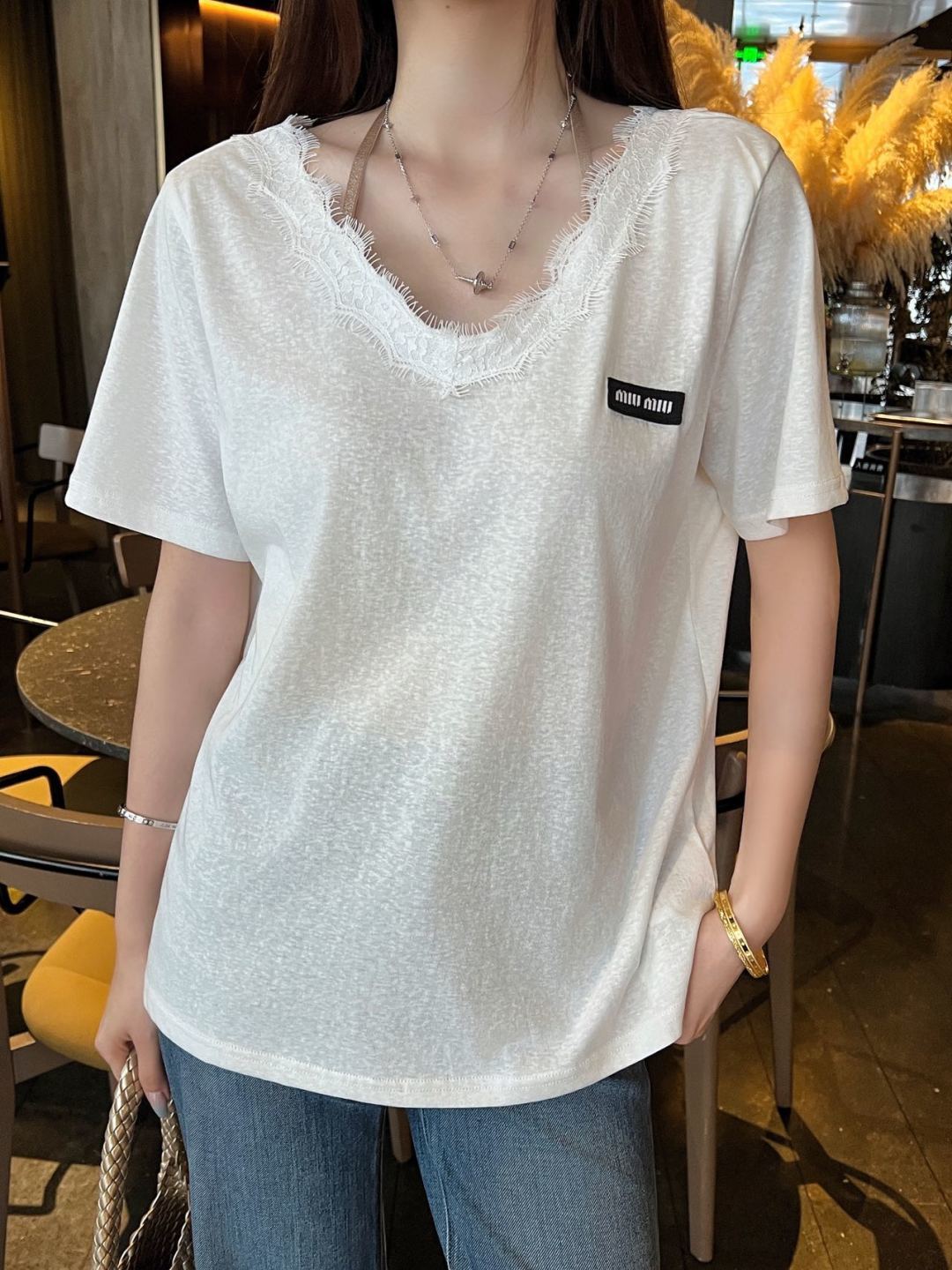 NO:801670,The set of upper body pictures includes,,19860909上身图 一套有,,,Women's clothing