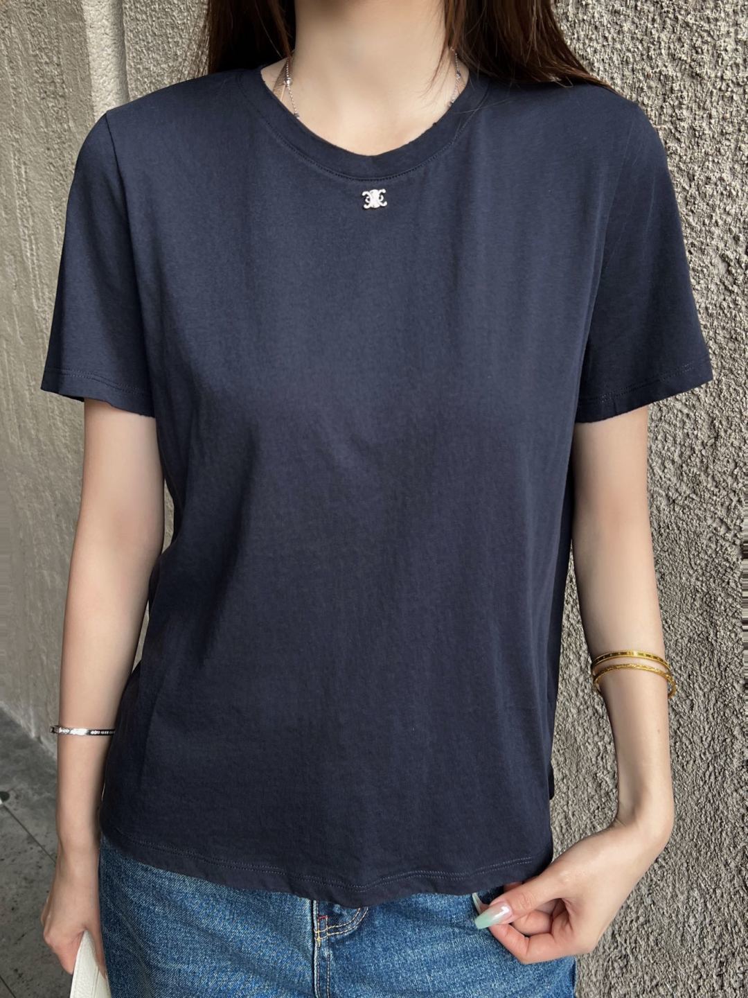 NO:801664,The set of upper body pictures includes,,19860909上身图 一套有,,,Women's clothing