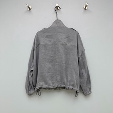 🔥🔥Brun*llo Cucinelli BC26新款亚麻宽松外套 高立领+落肩袖设计,肩章+明排扣设 🔥🔥Brun*llo Cucinelli BC26新款亚麻宽松外套 高立领+落肩袖设计,肩章+明排扣设