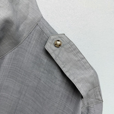 🔥🔥Brun*llo Cucinelli BC26新款亚麻宽松外套 高立领+落肩袖设计,肩章+明排扣设 🔥🔥Brun*llo Cucinelli BC26新款亚麻宽松外套 高立领+落肩袖设计,肩章+明排扣设