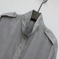 🔥🔥Brun*llo Cucinelli BC26新款亚麻宽松外套 高立领+落肩袖设计,肩章+明排扣设 🔥🔥Brun*llo Cucinelli BC26新款亚麻宽松外套 高立领+落肩袖设计,肩章+明排扣设