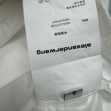 🔥🔥AleXander* wang 26新款领口铆钉短款下摆抽绳衬衫 领口的满钻铆钉也太戳我了!精致又 🔥🔥AleXander* wang 26新款领口铆钉短款下摆抽绳衬衫 领口的满钻铆钉也太戳我了!精致又