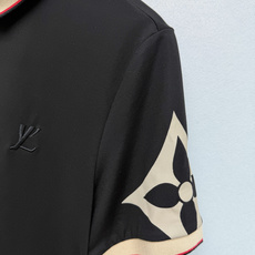🔥🔥Louis Vuitto*26新款Monogram印花Polo衫 袖口的Monogram元素印花 低 🔥🔥Louis Vuitto*26新款Monogram印花Polo衫 袖口的Monogram元素印花 低