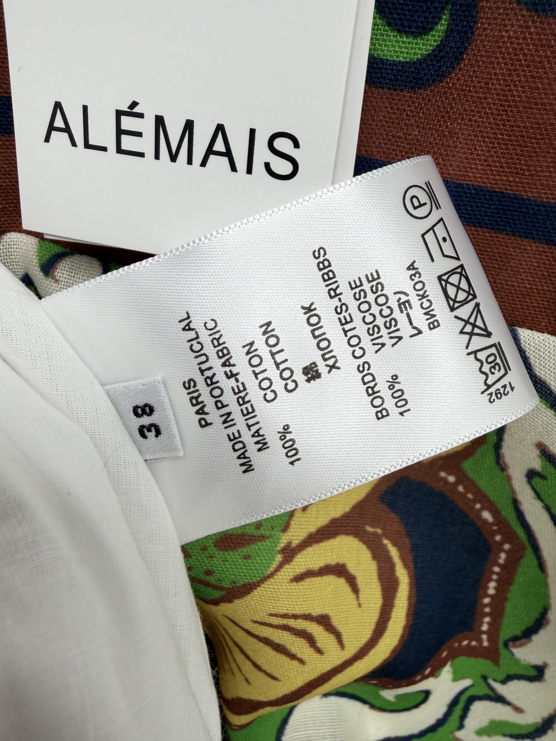 🔥🔥ALEMAI*26新款花卉棉布肩系带吊带长裙 以莫奈花园为灵感,采用品牌标志性的手绘水彩花卉印花, 🔥🔥ALEMAI*26新款花卉棉布肩系带吊带长裙 以莫奈花园为灵感,采用品牌标志性的手绘水彩花卉印花,