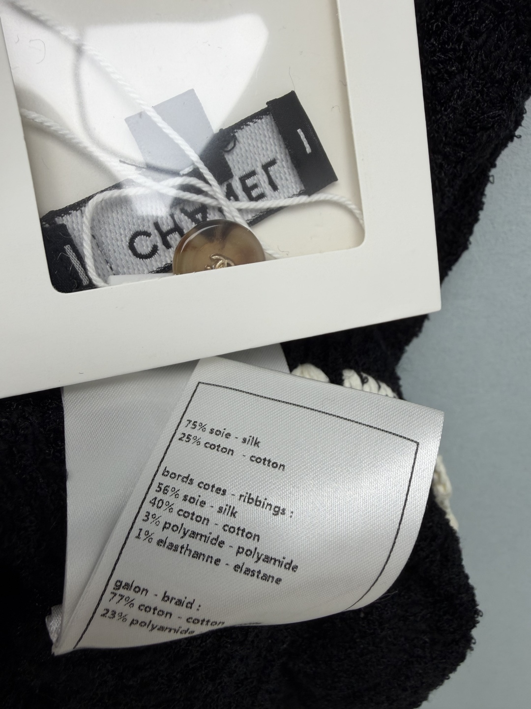 🔥🔥chan*l26新款针织背心裙  直筒A字无袖设计，修饰腰腹与胯部线条，圆领+无袖露出肩颈线条，自带