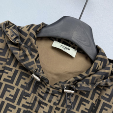 🔥🔥FENDI*26新款老花连帽短袖外套+短裤套装,把经典老花玩了全新的夏日活力感!整套满印标志性双F老 🔥🔥FENDI*26新款老花连帽短袖外套+短裤套装,把经典老花玩了全新的夏日活力感!整套满印标志性双F老