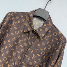 🔥🔥Louis Vuitto*26新款套装 衬衣➕短裤的组合 经典的Monogram老花,自带低调奢华 🔥🔥Louis Vuitto*26新款套装 衬衣➕短裤的组合 经典的Monogram老花,自带低调奢华