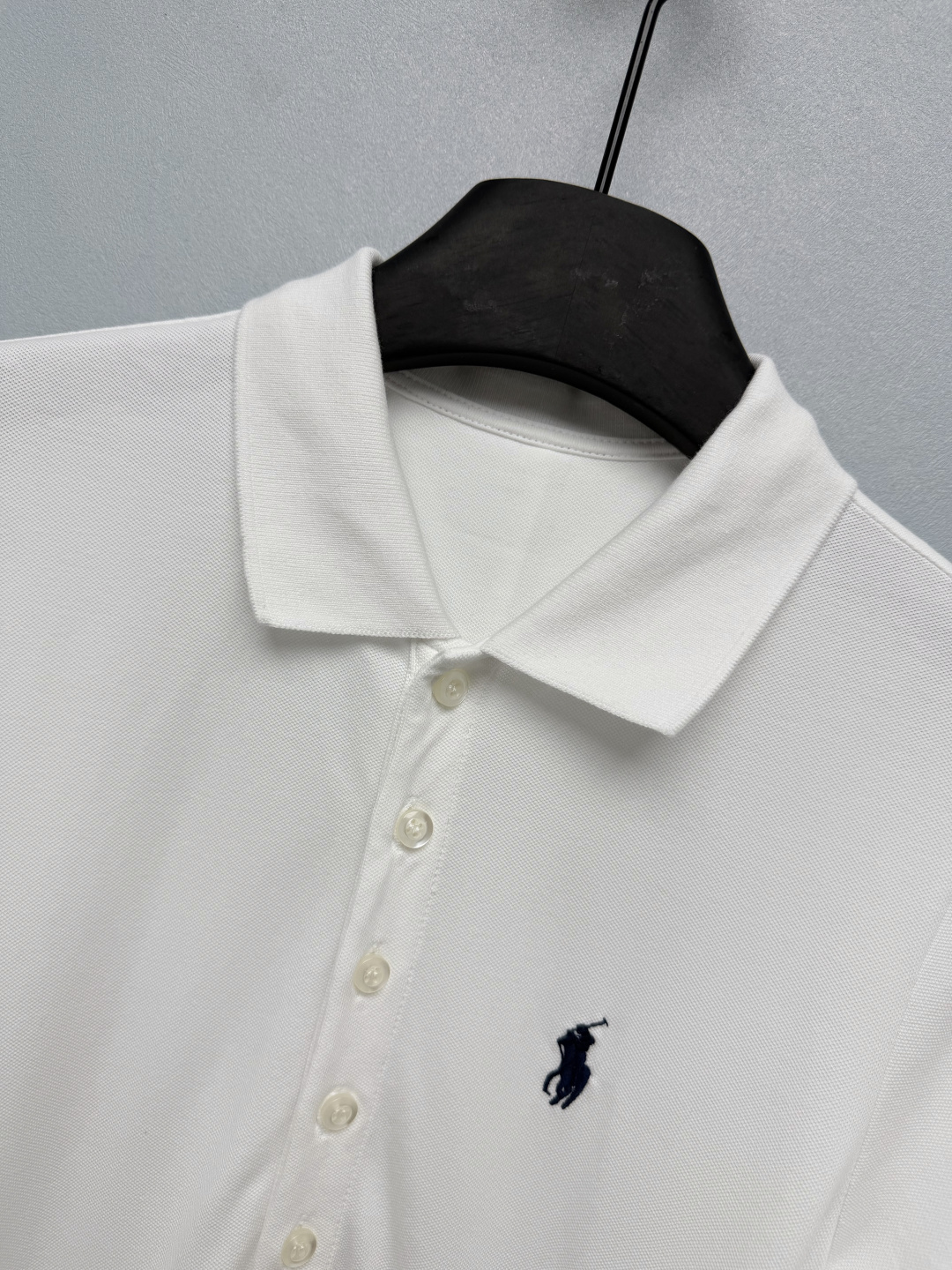 🔥🔥Ralph Laur*n 26新款连衣裙 经典的Polo翻领+半开襟纽扣,自带美式学院那味儿 胸口的 🔥🔥Ralph Laur*n 26新款连衣裙 经典的Polo翻领+半开襟纽扣,自带美式学院那味儿 胸口的