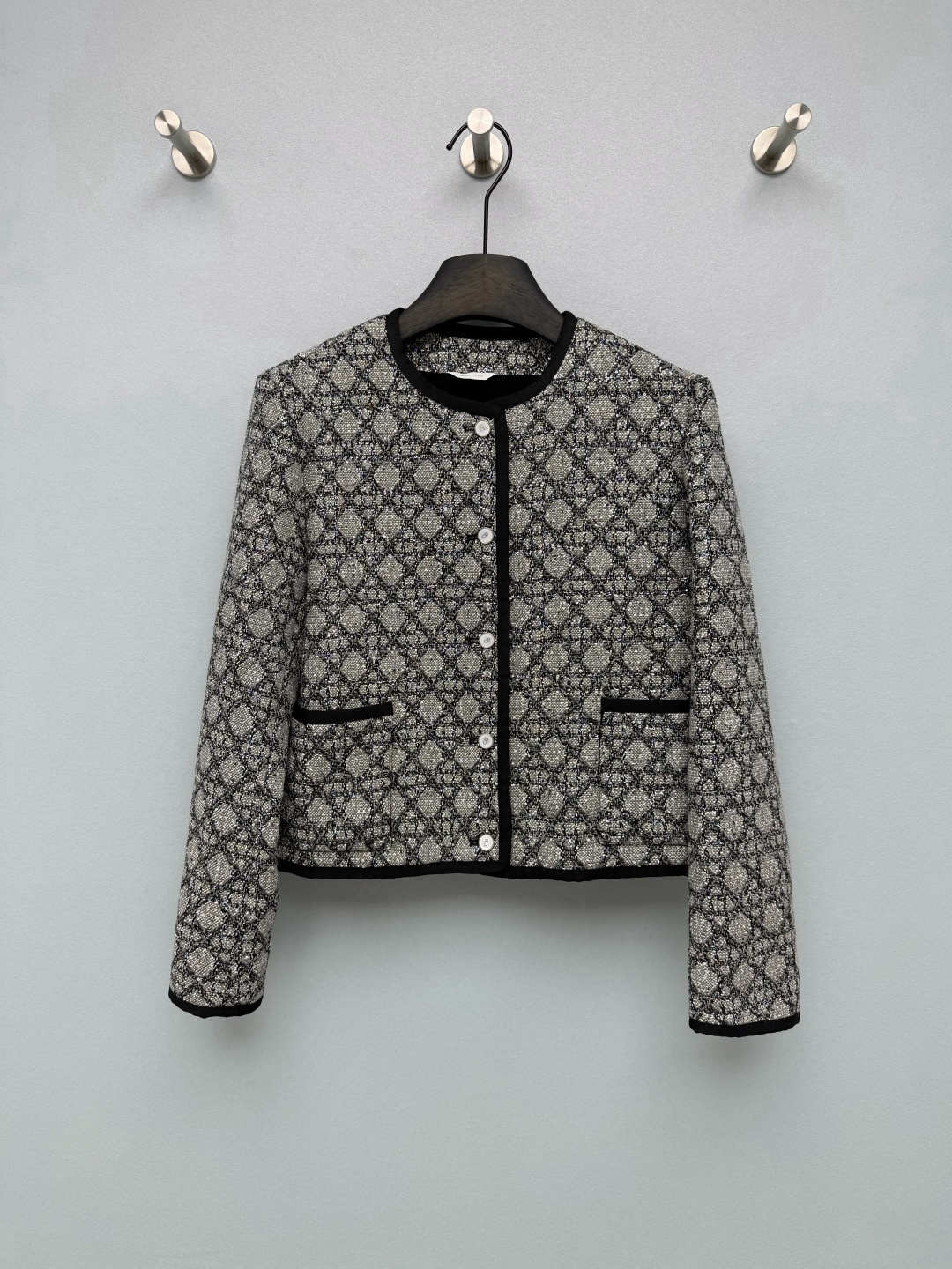 🔥🔥DI*26新款藤格纹亮片粗花呢外套 真丝内衬版本！注意细节区分版本‼️ 优雅贵气的千金风天花板！采用
